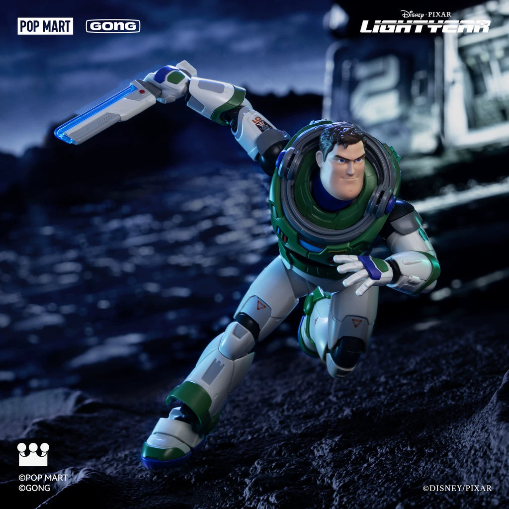 Buzz Lightyear Space Ranger Model Kit – 17cm Action Figure with SOX & Accessories