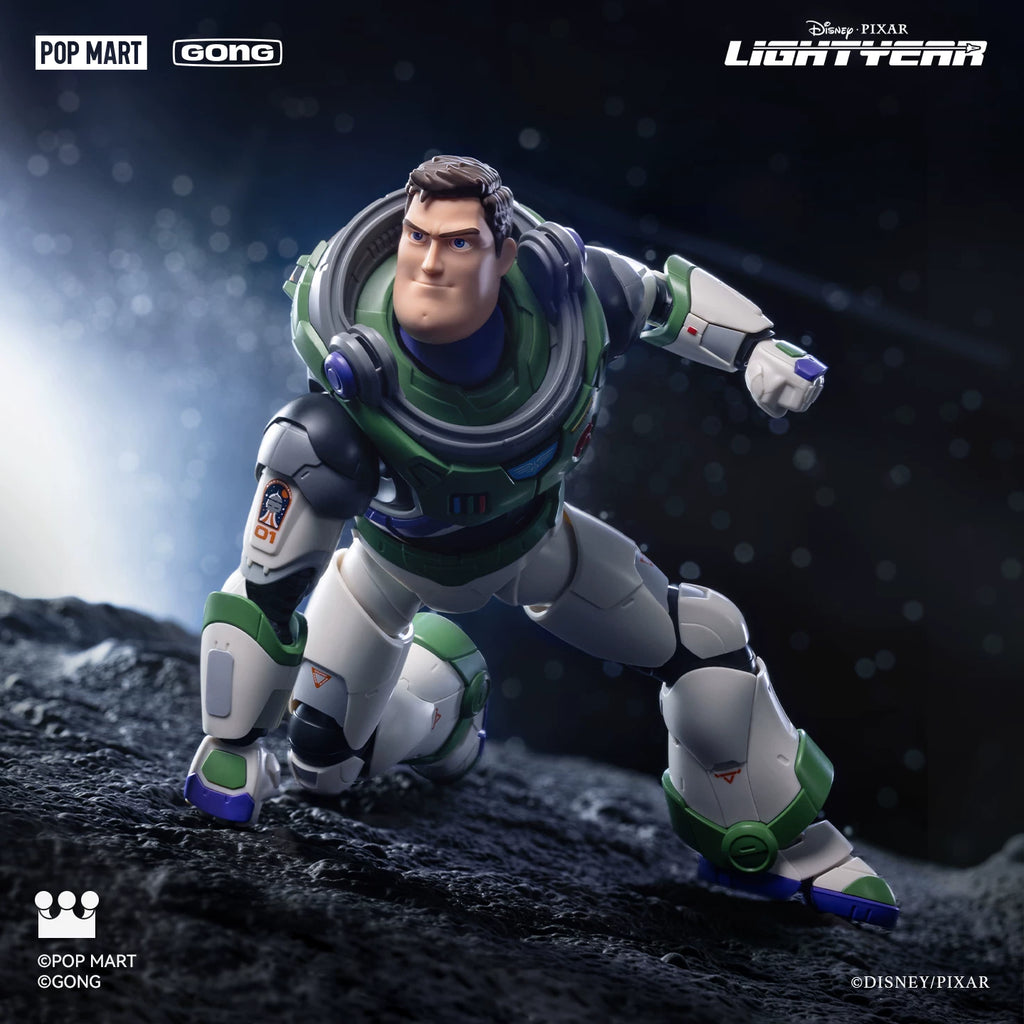 Buzz Lightyear Space Ranger Model Kit – 17cm Action Figure with SOX & Accessories
