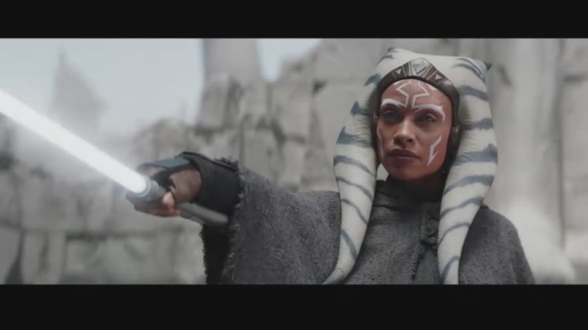 Star Wars:  Ahsoka Tano & Grogu 1/6 Scale Collectible Figure Set