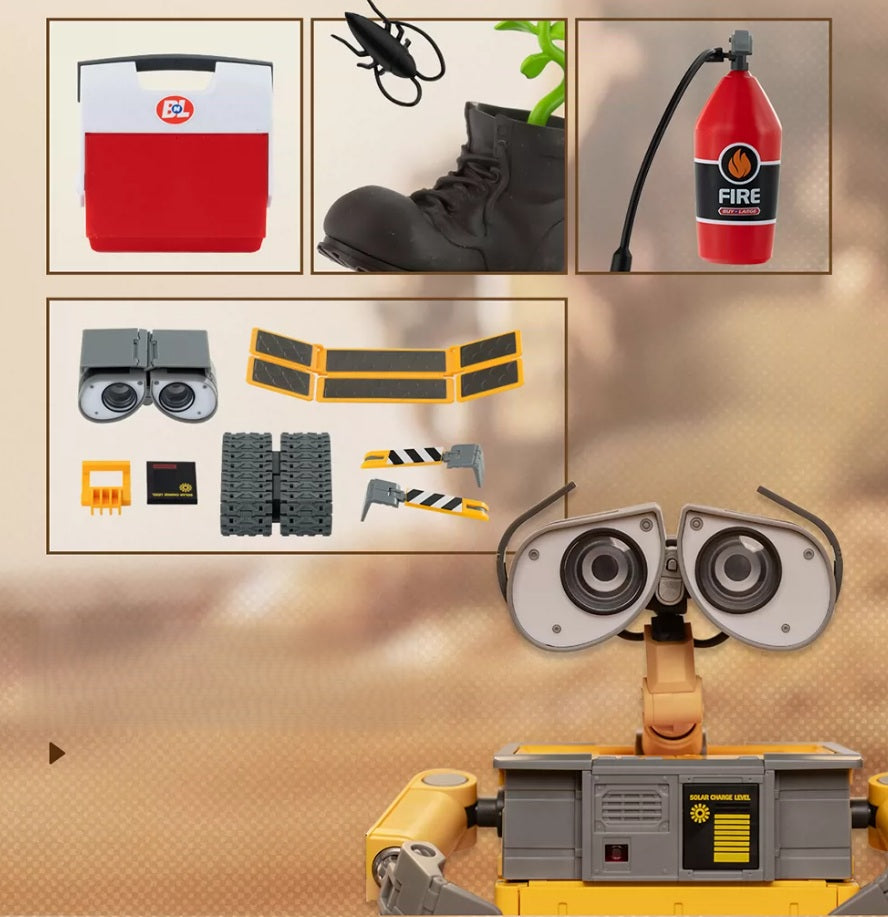 WALL·E Model Kit – 15cm Poseable Collectible Figure with Accessories